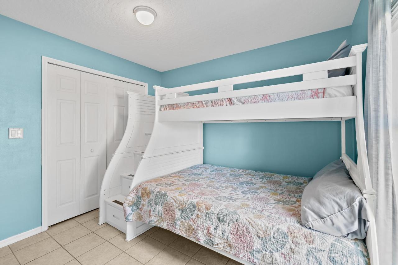 Beachside Serenity Escape - Private 3Br And 2Ba, Dog Friendly Duplex Oasis, Steps To Shore! Melbourne Luaran gambar