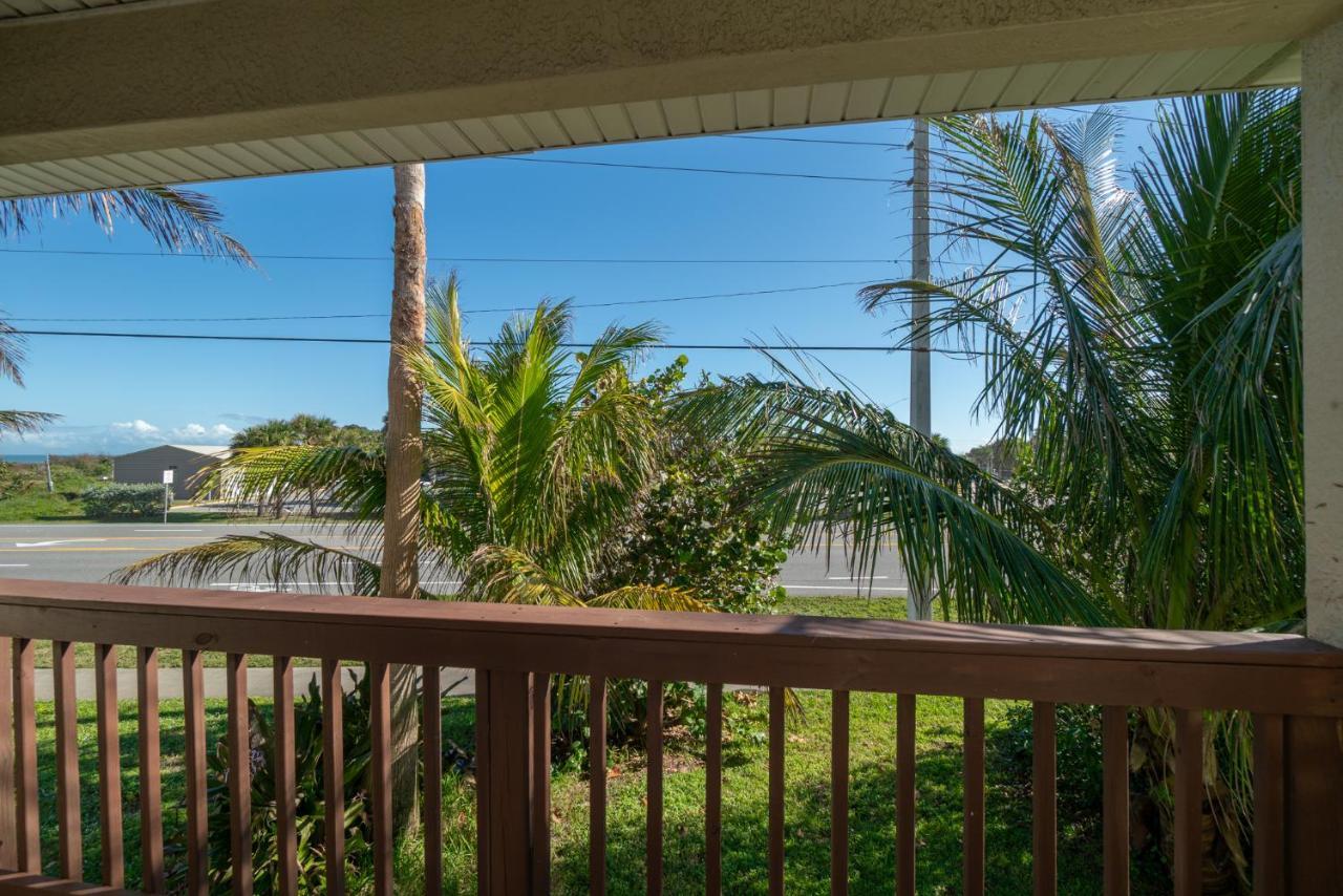 Beachside Serenity Escape - Private 3Br And 2Ba, Dog Friendly Duplex Oasis, Steps To Shore! Melbourne Luaran gambar