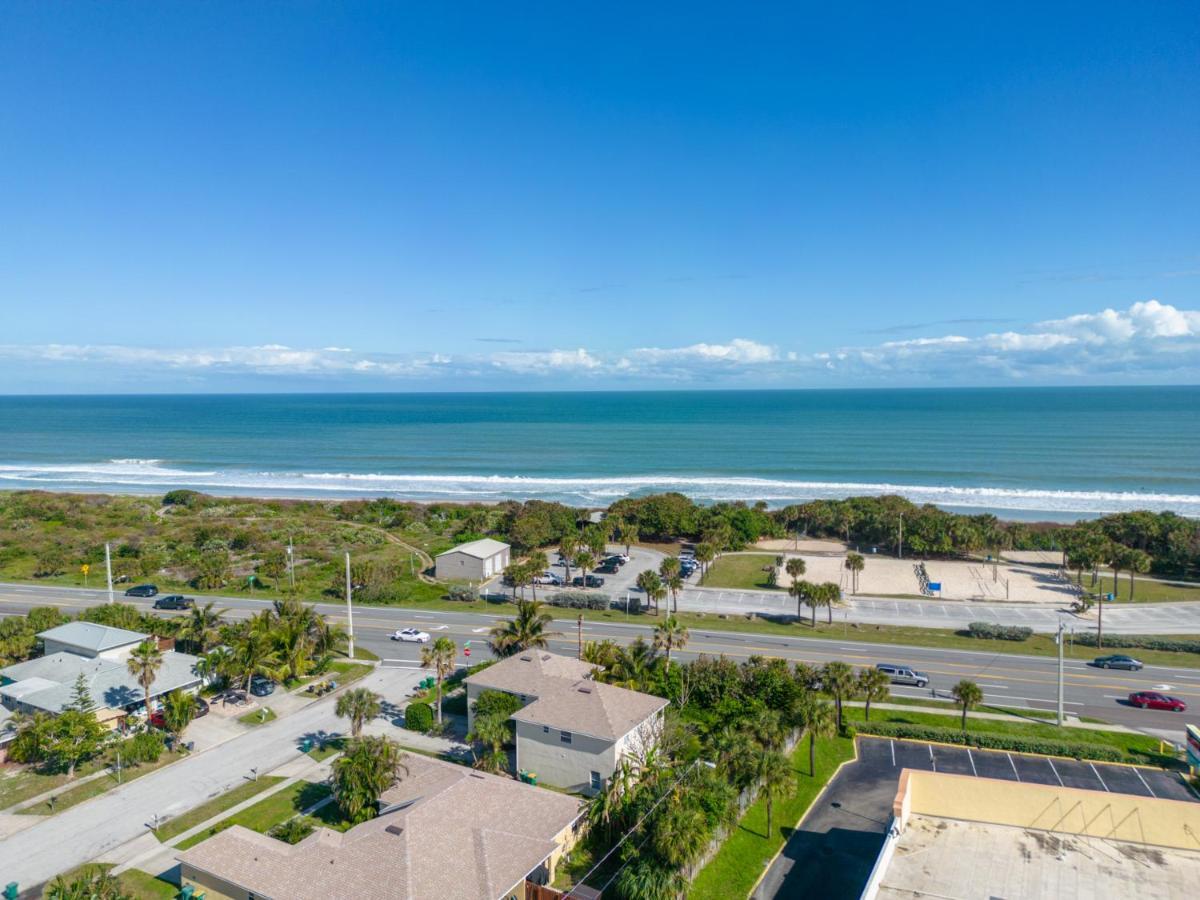 Beachside Serenity Escape - Private 3Br And 2Ba, Dog Friendly Duplex Oasis, Steps To Shore! Melbourne Luaran gambar